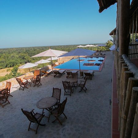 Zaina Lodge Wa Екстер'єр фото