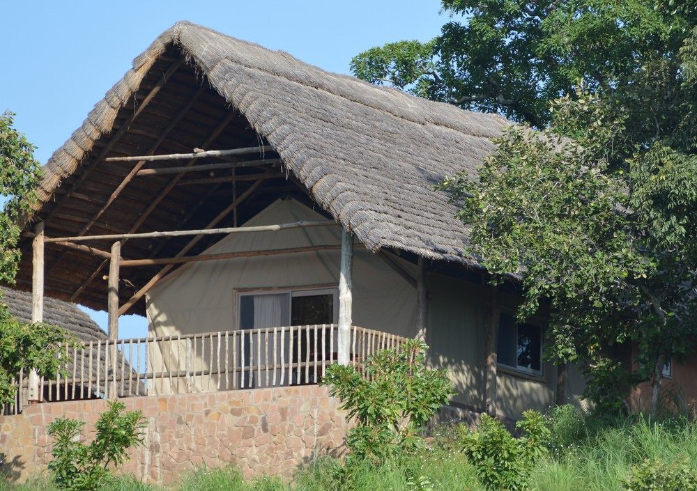 Zaina Lodge Wa Екстер'єр фото